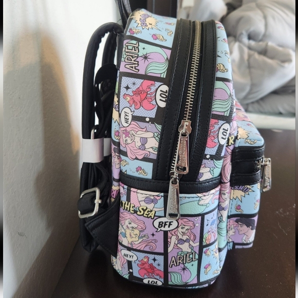Loungefly The little Mermaid AOP Mini Backpack - Picture 5 of 9